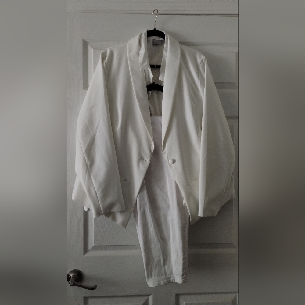 White Suit/Colonel Sanders Costume